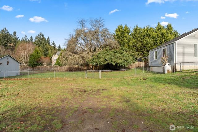 10502 Crescent Valley Drive NW, Gig Harbor, WA 98332