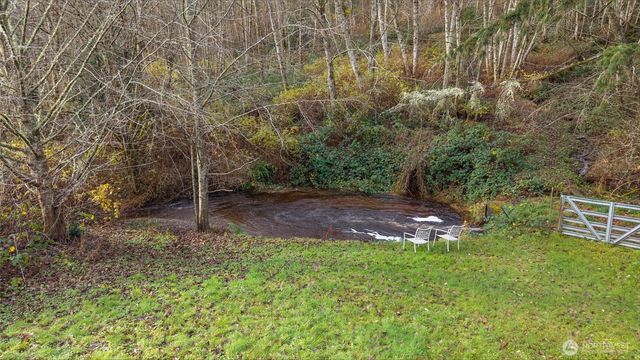 10502 Crescent Valley Drive NW, Gig Harbor, WA 98332