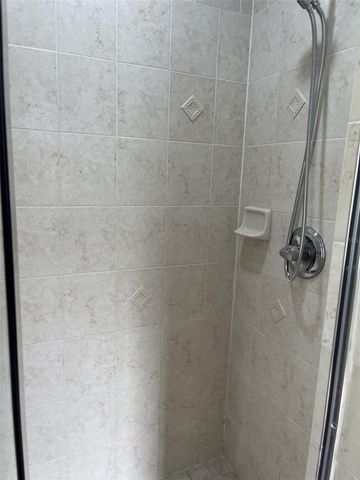 5413 SE 107TH STREET, Belleview, FL 34420