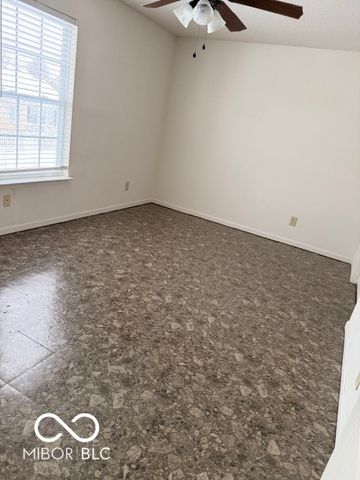 2992 Sentiment Lane, Greenwood, IN 46143