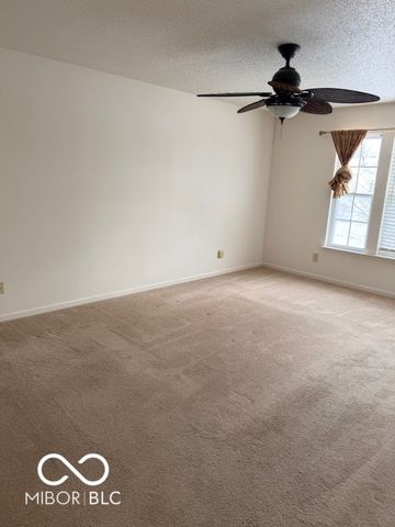 2992 Sentiment Lane, Greenwood, IN 46143