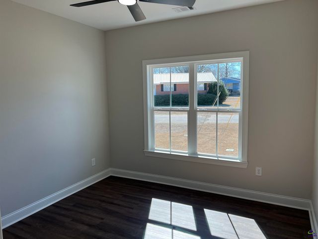 113 Taylor Drive, Cochran, GA 31014