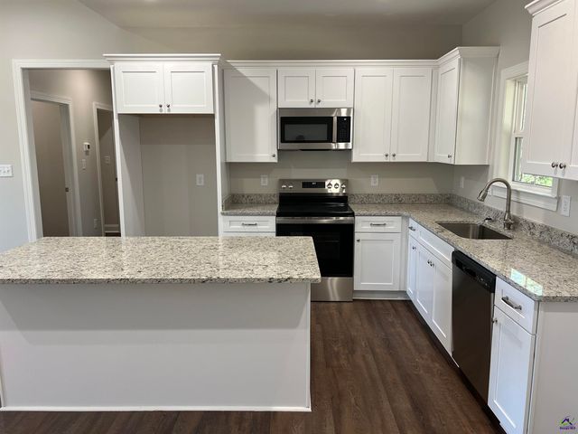 113 Taylor Drive, Cochran, GA 31014