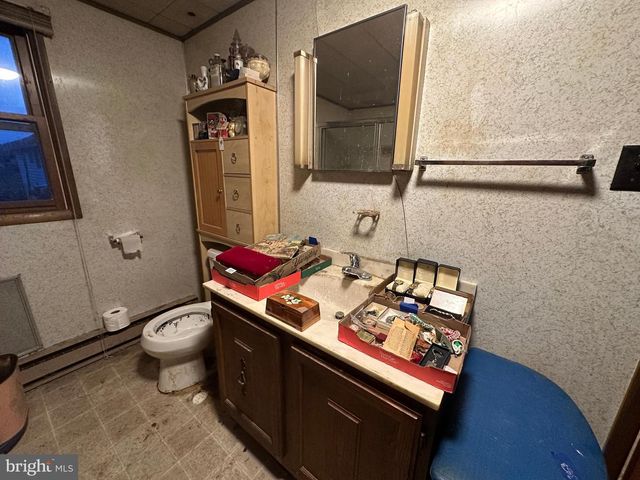 4344 CHARLESTOWN ROAD, Mercersburg, PA 17236