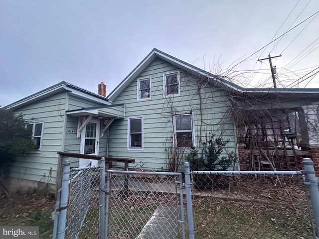 4344 CHARLESTOWN ROAD, Mercersburg, PA 17236