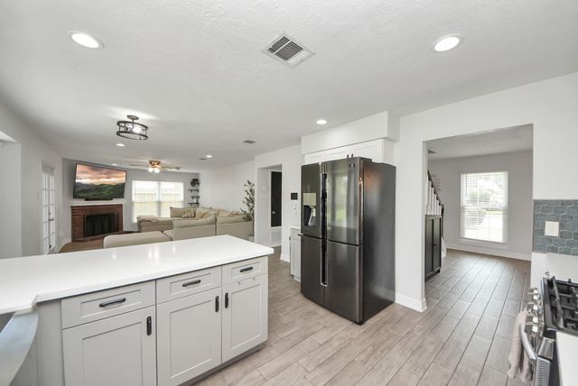 6603 Coldstream Drive, Pasadena, TX 77505
