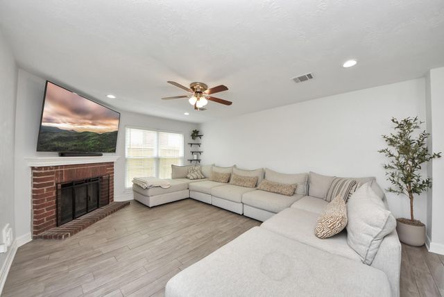 6603 Coldstream Drive, Pasadena, TX 77505