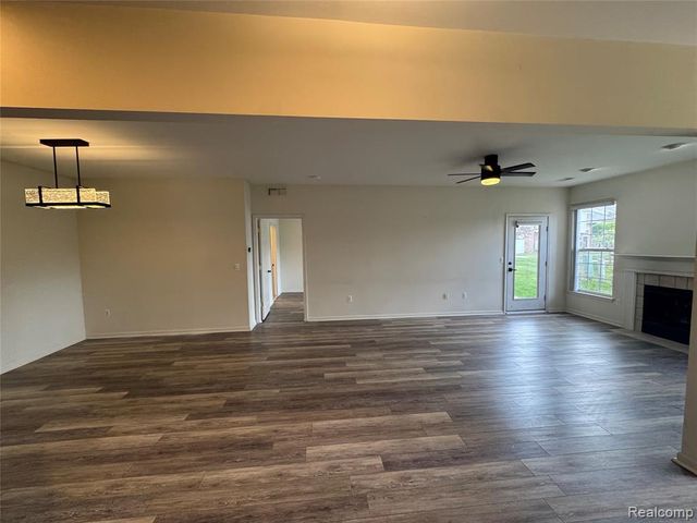 15441 Yale Drive, Clinton Township, MI 48038