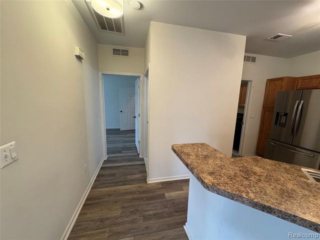 15441 Yale Drive, Clinton Township, MI 48038