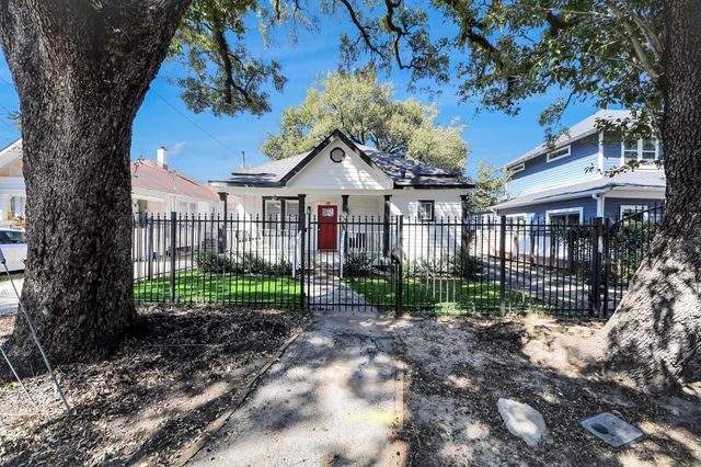 12 Stiles Street, Houston, TX 77011