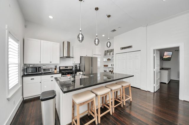 12 Stiles Street, Houston, TX 77011