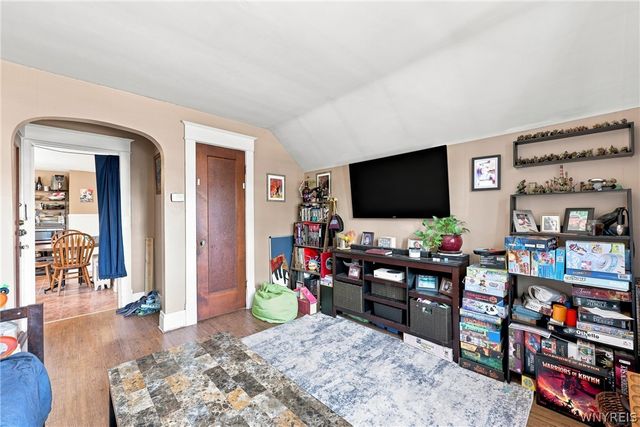 175 Culver Road, Buffalo, NY 14220