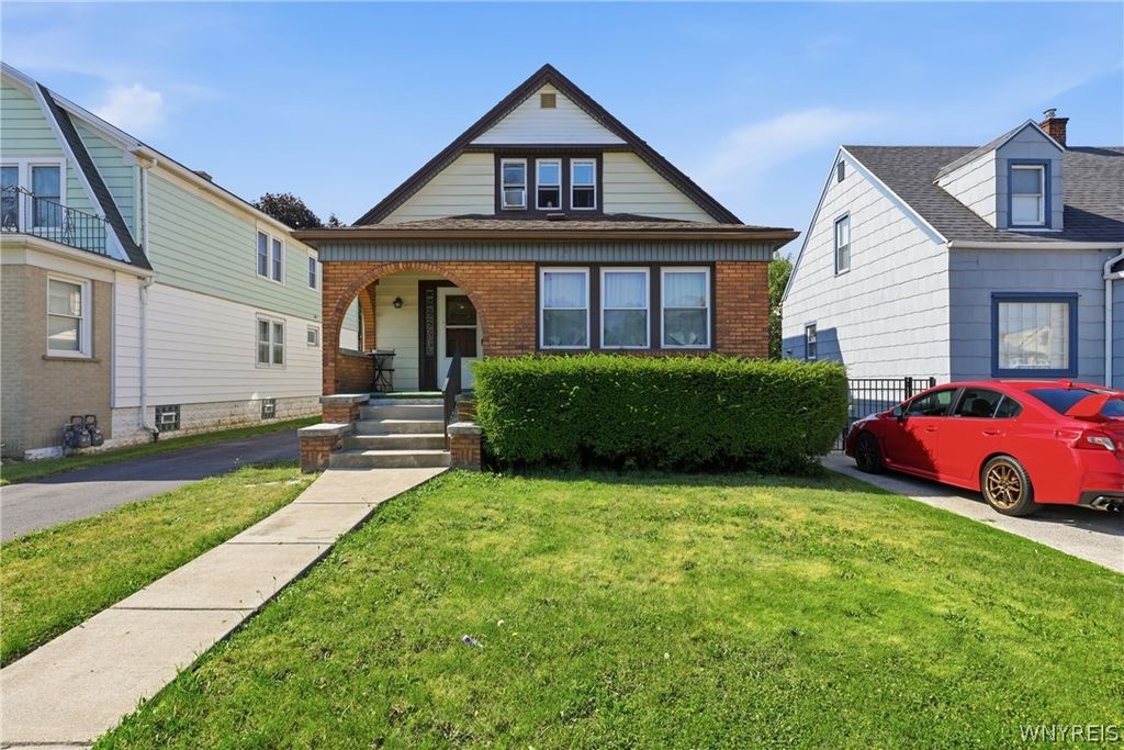 175 Culver Road, Buffalo, NY 14220
