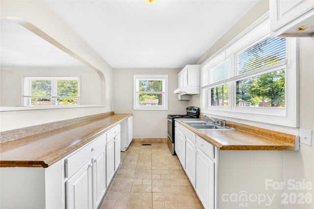 4418 N Sharon Amity Road, Charlotte, NC 28205