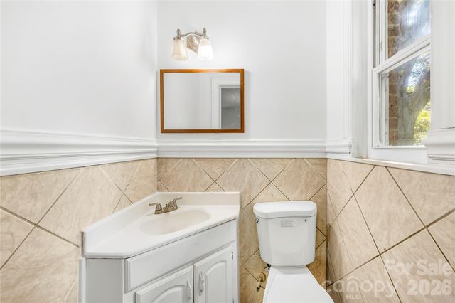 4418 N Sharon Amity Road, Charlotte, NC 28205