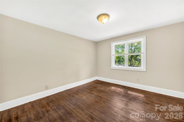 4418 N Sharon Amity Road, Charlotte, NC 28205