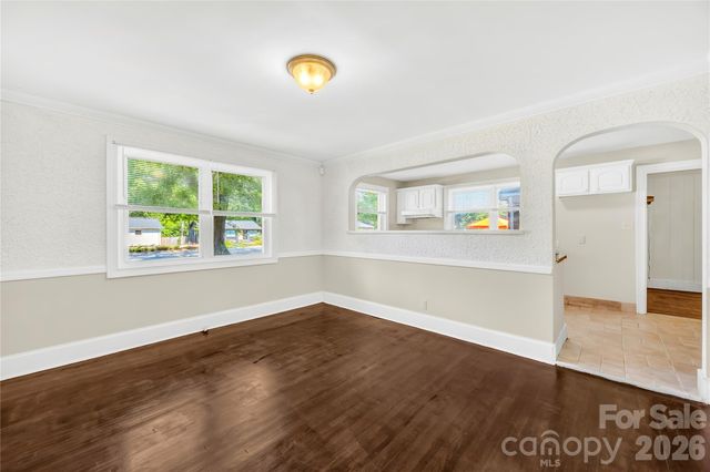 4418 N Sharon Amity Road, Charlotte, NC 28205