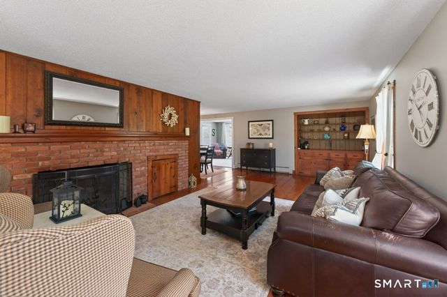 57 Maplewood Avenue, Wallingford, CT 06492