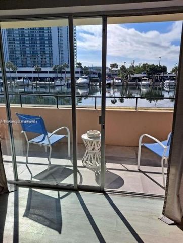 220 Kings Point Drive 106, Sunny Isles Beach, FL 33160