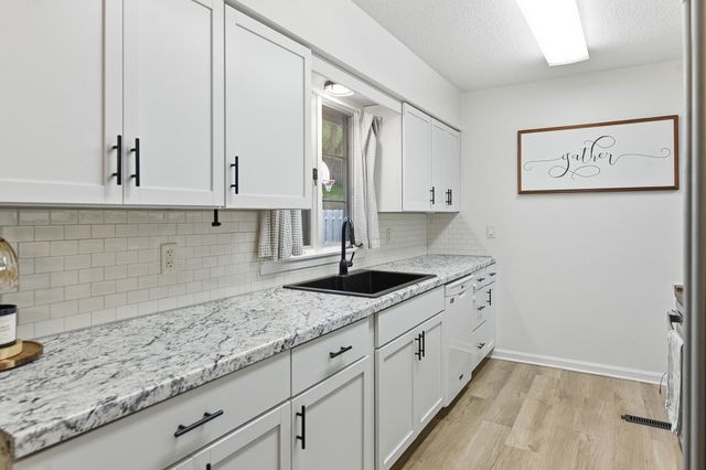 109 SYLVAN Drive, Council Bluffs, IA 51503