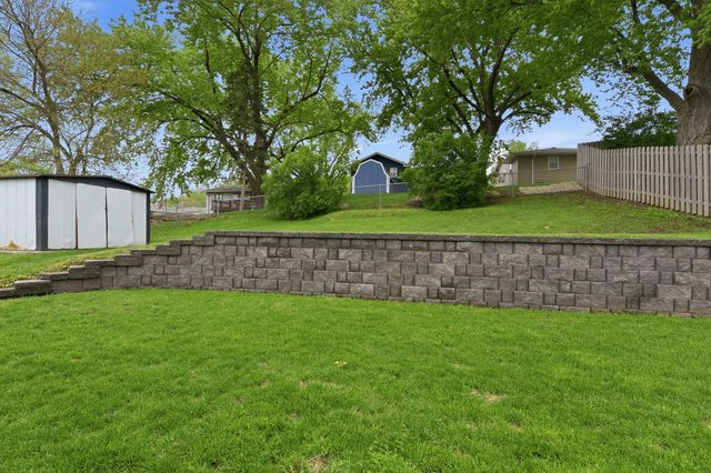 109 SYLVAN Drive, Council Bluffs, IA 51503
