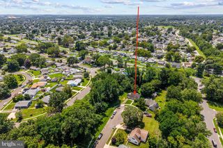 24 EVENTIDE PL, Levittown, PA 19054