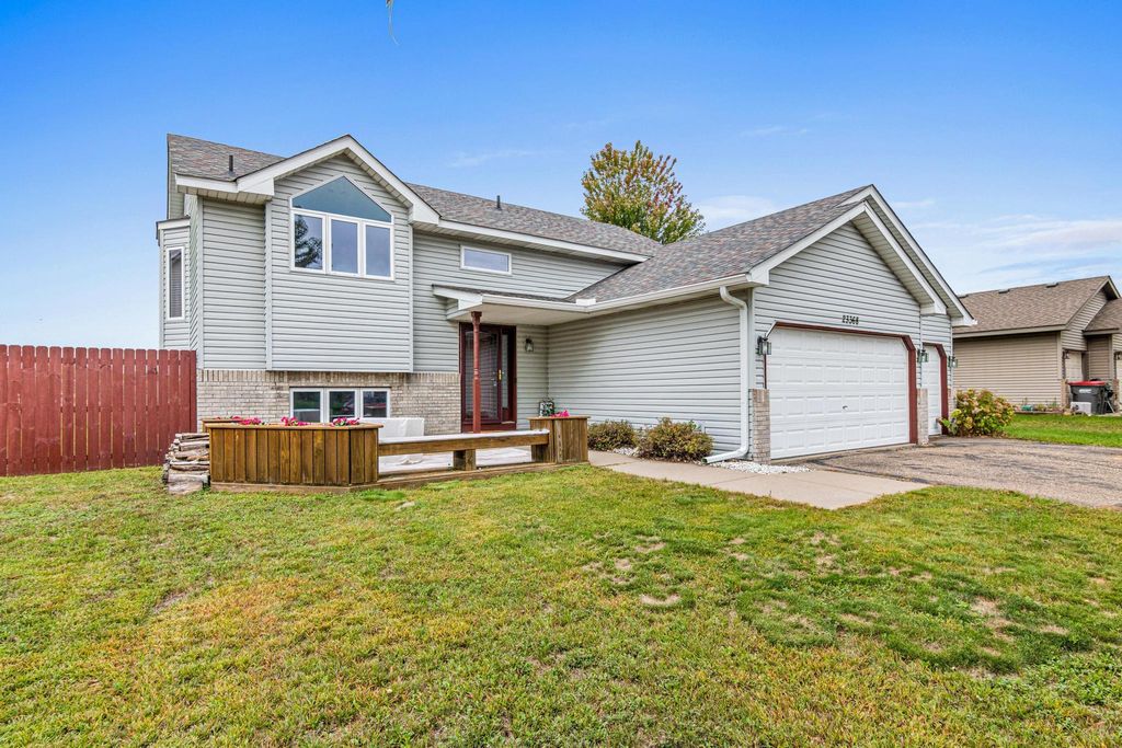 23368 Jonquil Street NW, Saint Francis, MN 55070 — photo 2