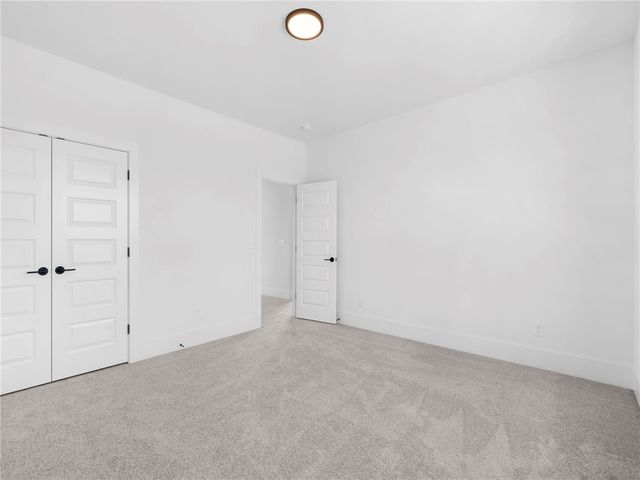 1284 Loblolly Way, Elm Springs, AR 72762
