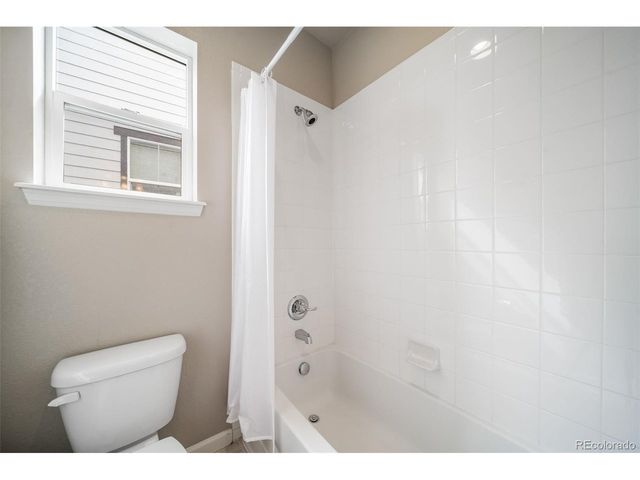 3572 Ghost Dance Dr, Castle Rock, CO 80108