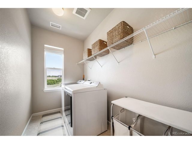 3572 Ghost Dance Dr, Castle Rock, CO 80108