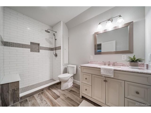 3572 Ghost Dance Dr, Castle Rock, CO 80108