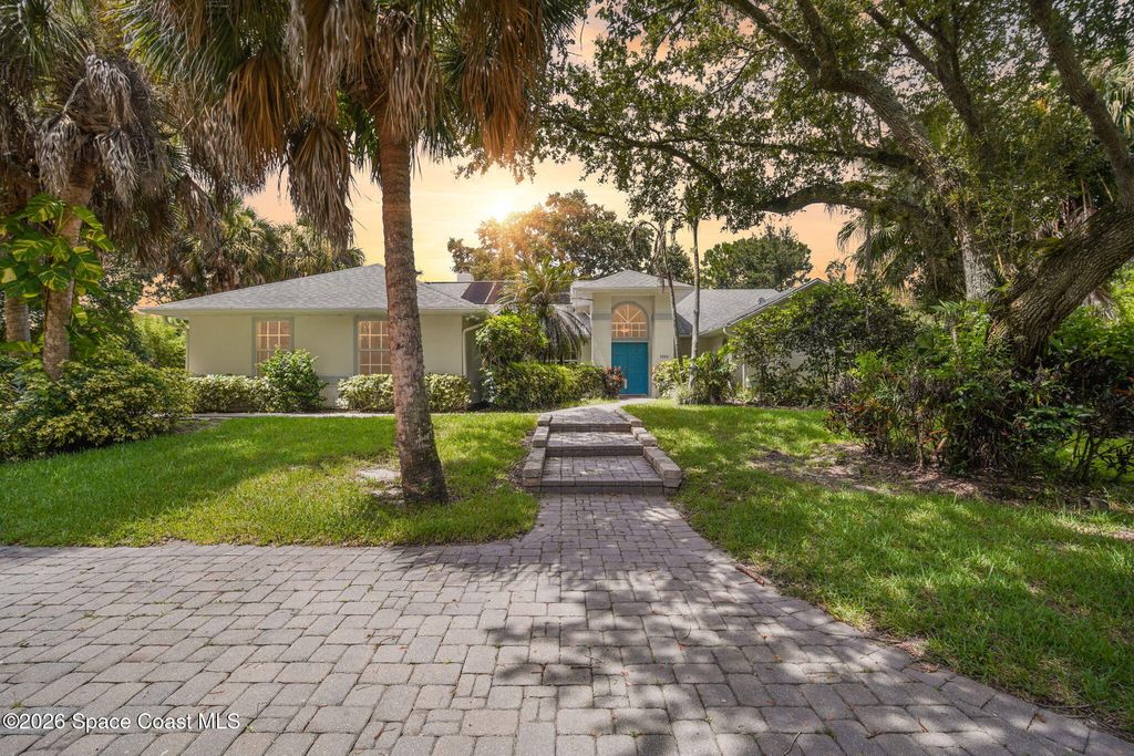 5260 Sand Lake Drive, Melbourne, FL 32934