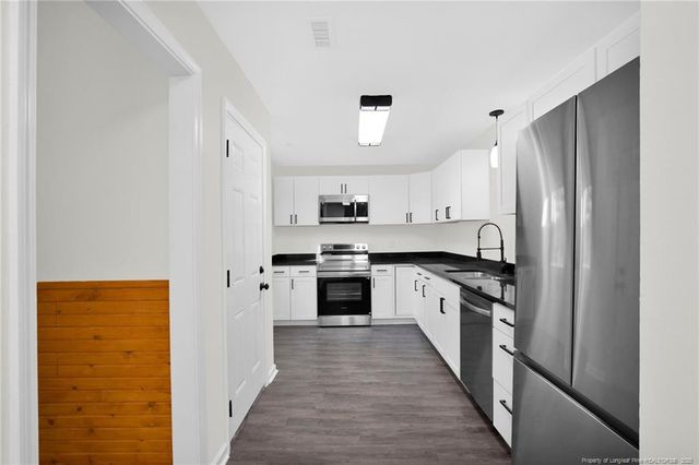 1530 Argon Avenue, Fayetteville, NC 28311