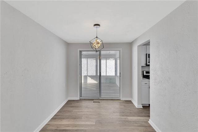 5922 Wallace Ave, Bethel Park, PA 15102