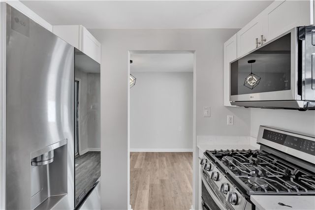 5922 Wallace Ave, Bethel Park, PA 15102