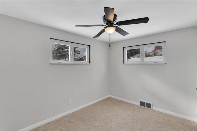 5922 Wallace Ave, Bethel Park, PA 15102