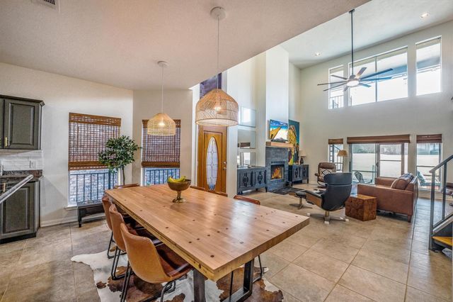 103 Fairway View Lane, Conroe, TX 77356