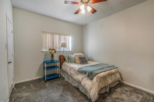 103 Fairway View Lane, Conroe, TX 77356