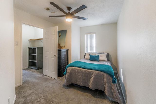 103 Fairway View Lane, Conroe, TX 77356