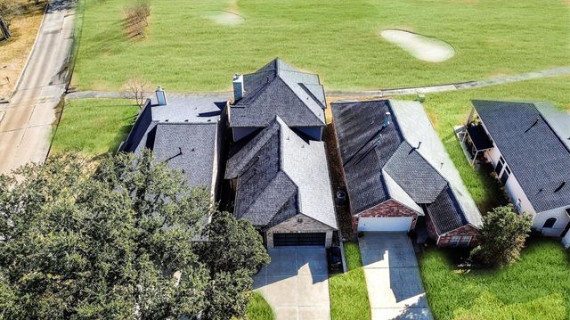 103 Fairway View Lane, Conroe, TX 77356