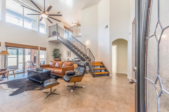 103 Fairway View Lane, Conroe, TX 77356