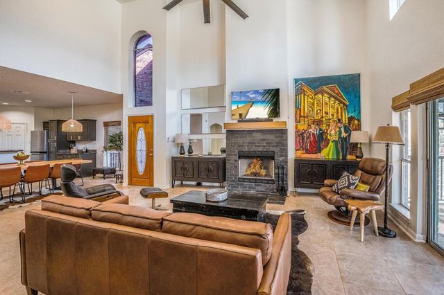 103 Fairway View Lane, Conroe, TX 77356