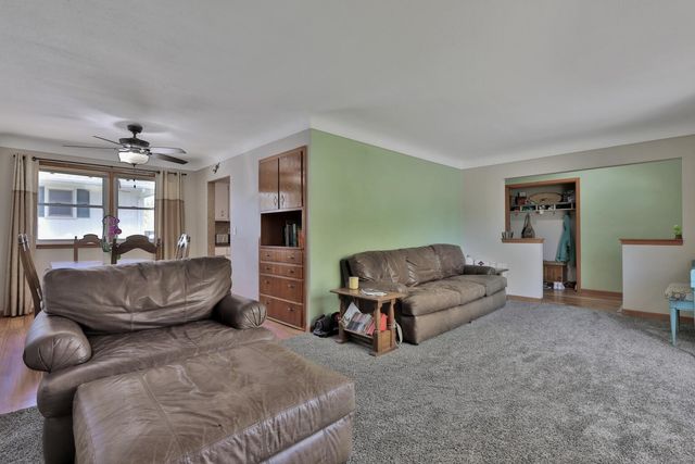 1120 Ashland Street, Hastings, MN 55033