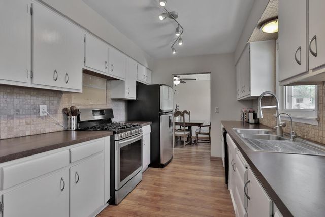 1120 Ashland Street, Hastings, MN 55033