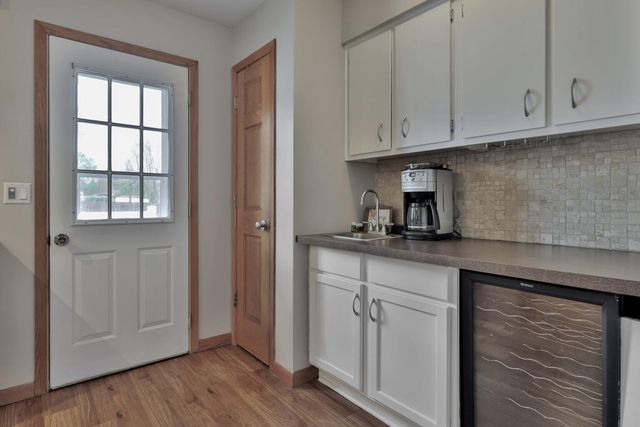 1120 Ashland Street, Hastings, MN 55033