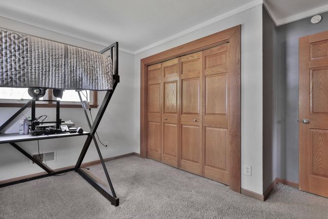 1120 Ashland Street, Hastings, MN 55033
