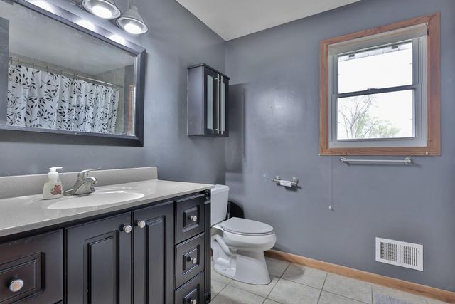 1120 Ashland Street, Hastings, MN 55033