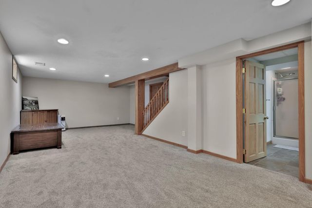 1120 Ashland Street, Hastings, MN 55033