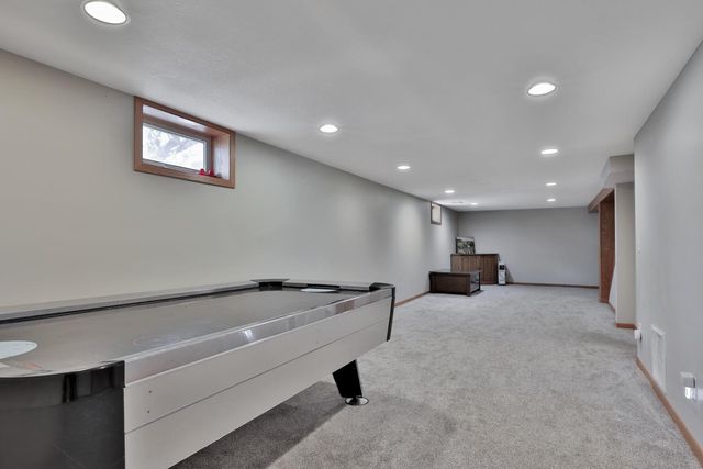 1120 Ashland Street, Hastings, MN 55033
