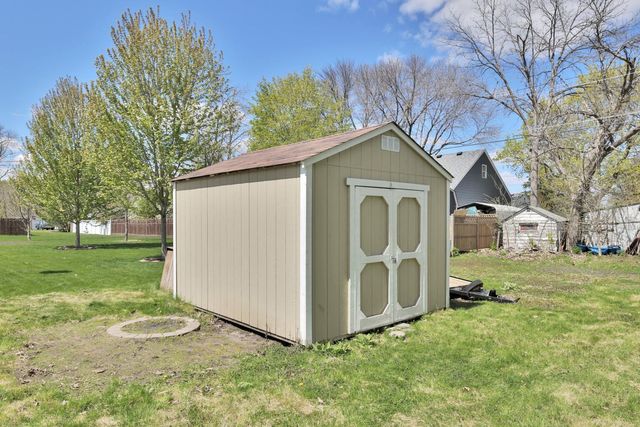 1120 Ashland Street, Hastings, MN 55033